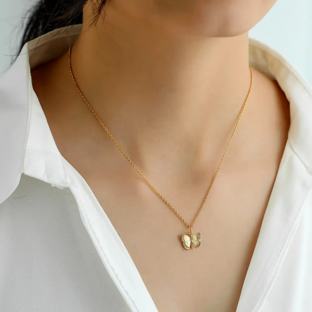 Colar Feminino de Luxo Aço Banhado