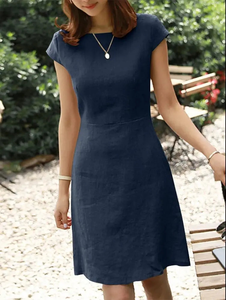 Vestido Curto de Linho Elegante Marina